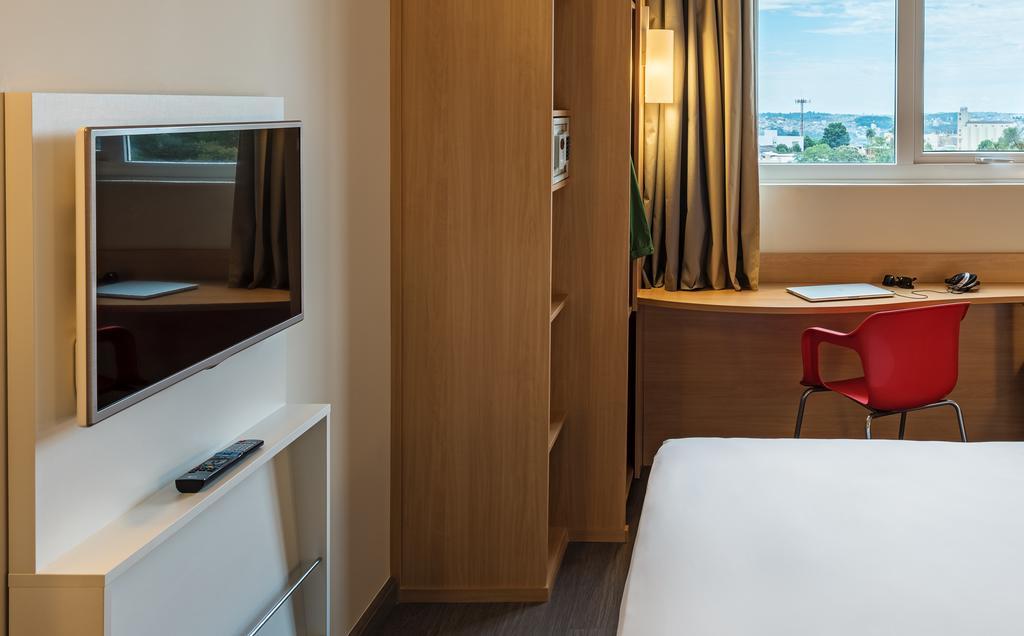 Ibis Chapeco Hotel Szoba fotó